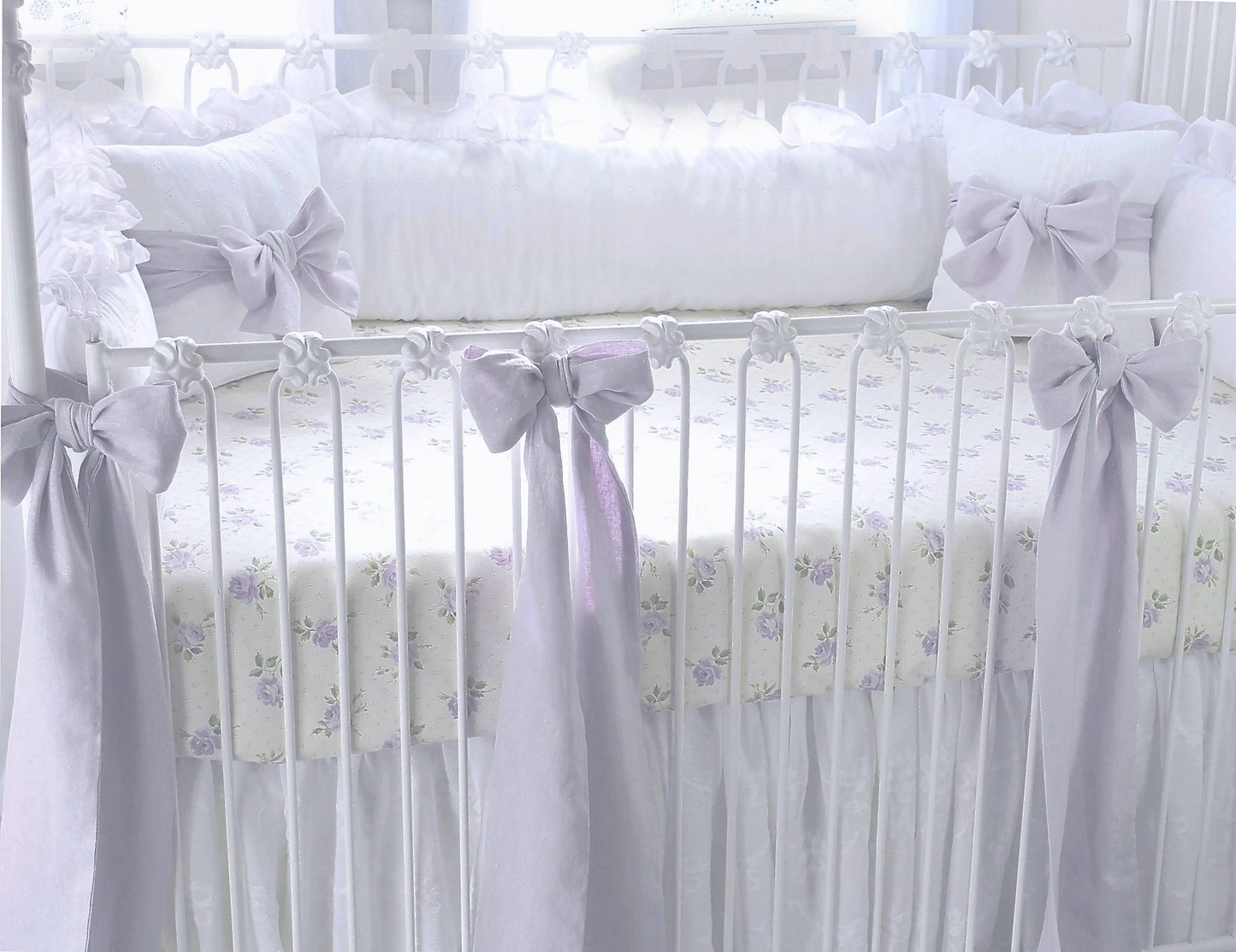 Orchid Lavender Linen Crib Bows