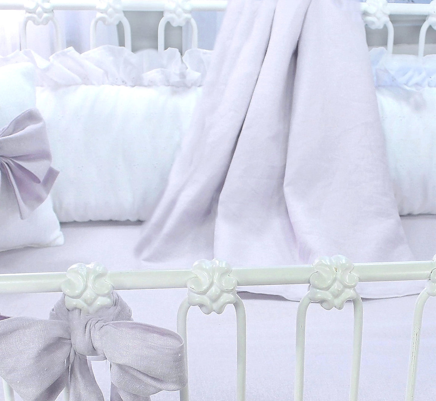 Orchid Lavender Linen Crib Bows