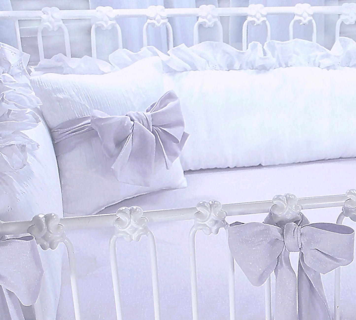 Orchid Lavender Linen Crib Bows