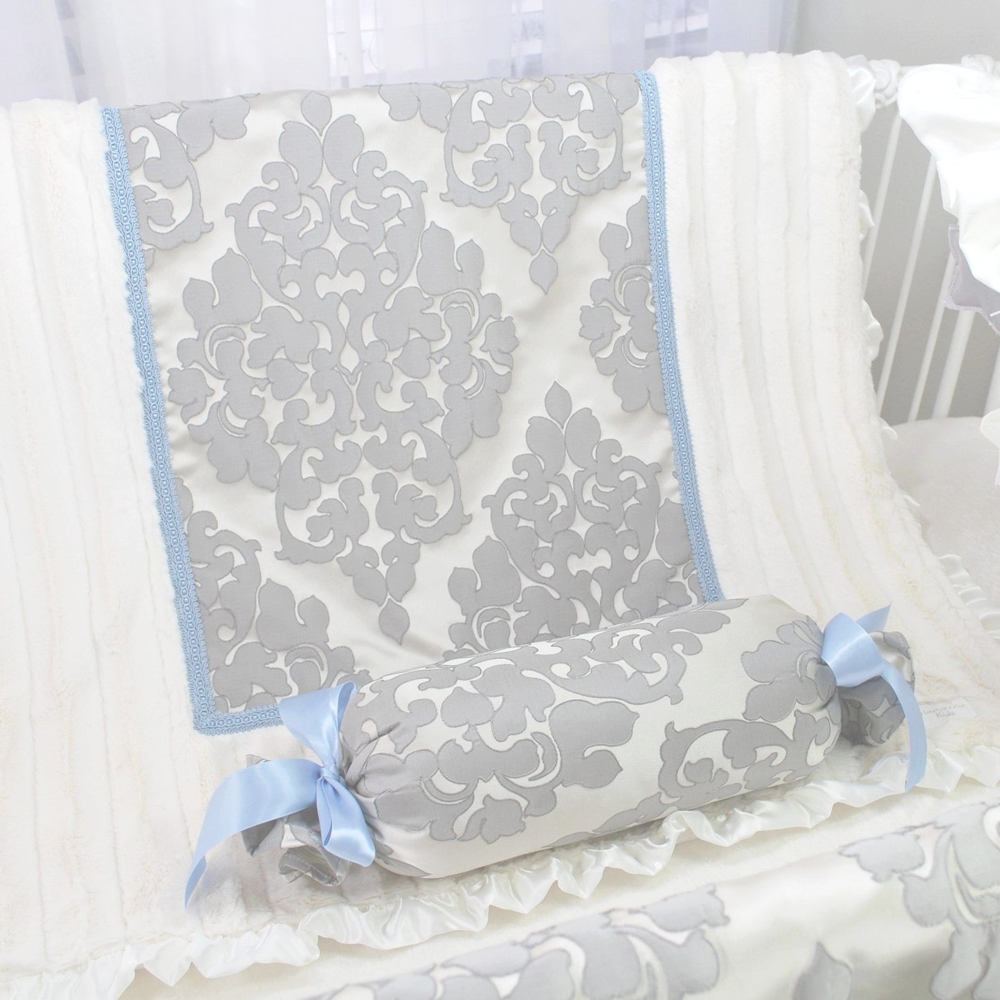 LuLu Blue 4 Piece Crib Bedding Set