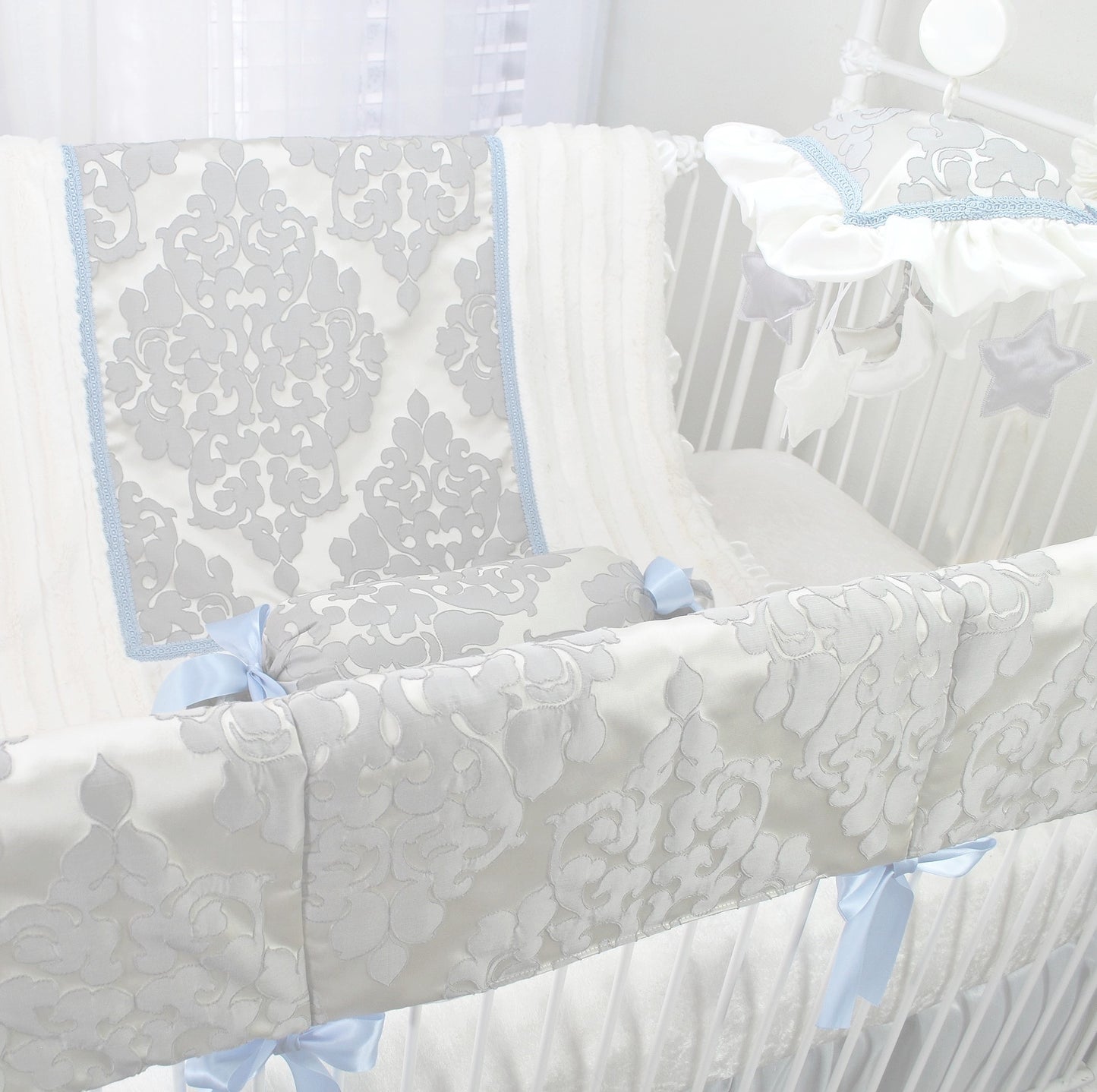 LuLu Blue 4 Piece Crib Bedding Set