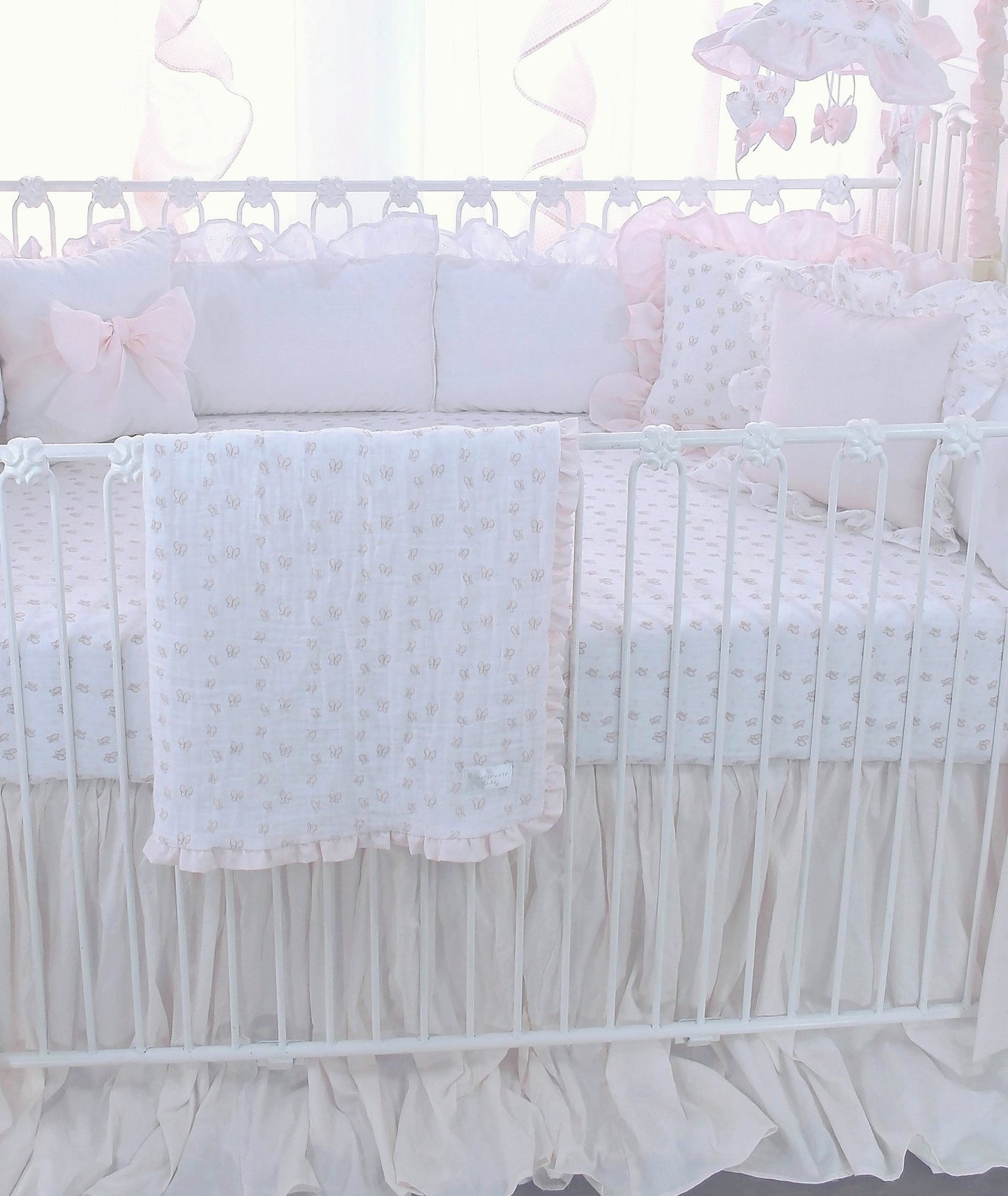 Powder Pink   Butterfly Crib Sheet